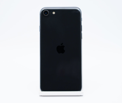 iPhone SE 2020 б/у Состояние Отличный Black 64gb